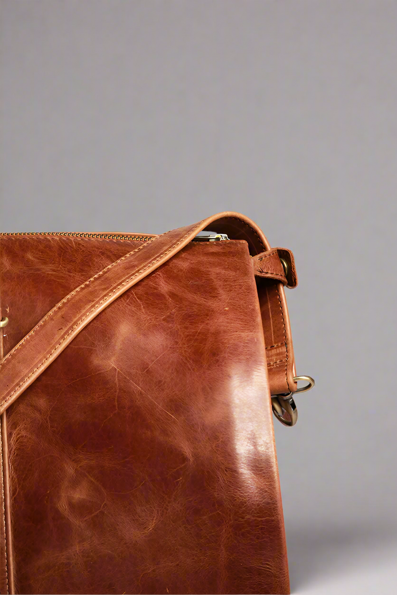 The Traveler // Multi-Function Crazy Horse Leather Duffle Bag